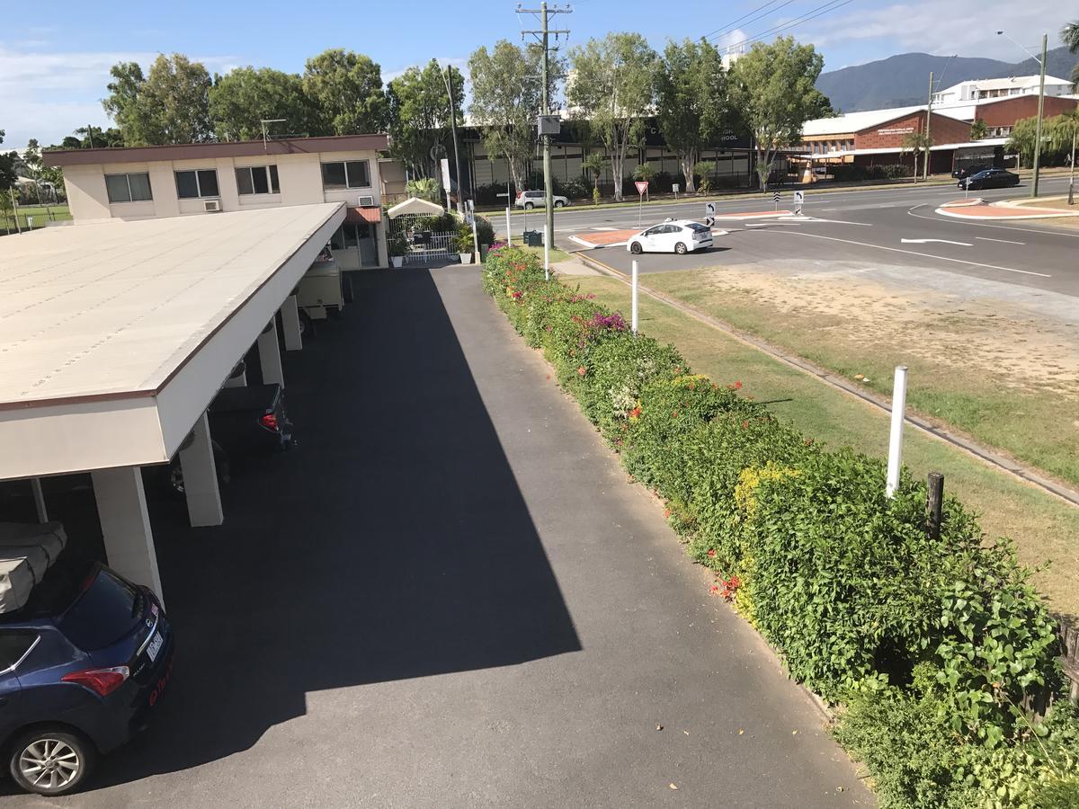Cairns Motor Inn Extérieur photo